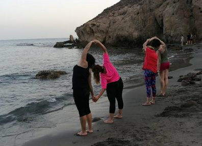 Estudio Pilates Muévete Almería participando en #PilatesAndFriends desde Cabo de Gata.
